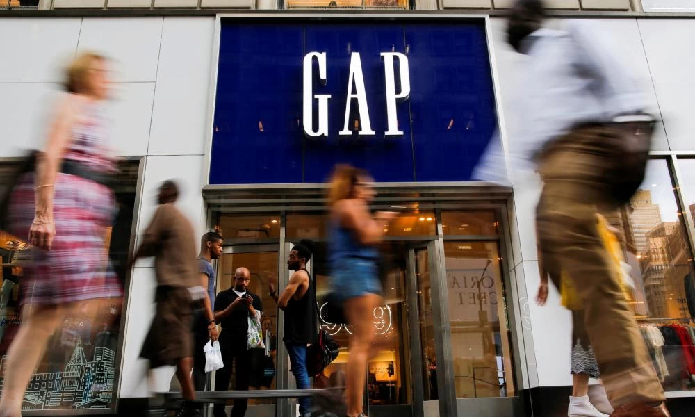 Βρετανία: Ο όμιλος Gap βάζει λουκέτο στα καταστήματά του